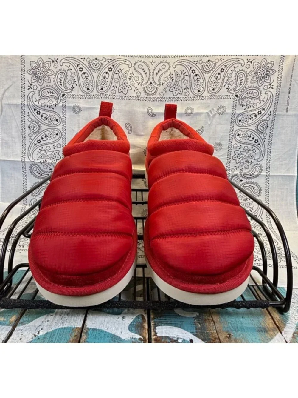 UGG Tasman LTA Red Nylon/Shearling 3M Thinsulate Slip On Slippers Mens 9 Worn 1X